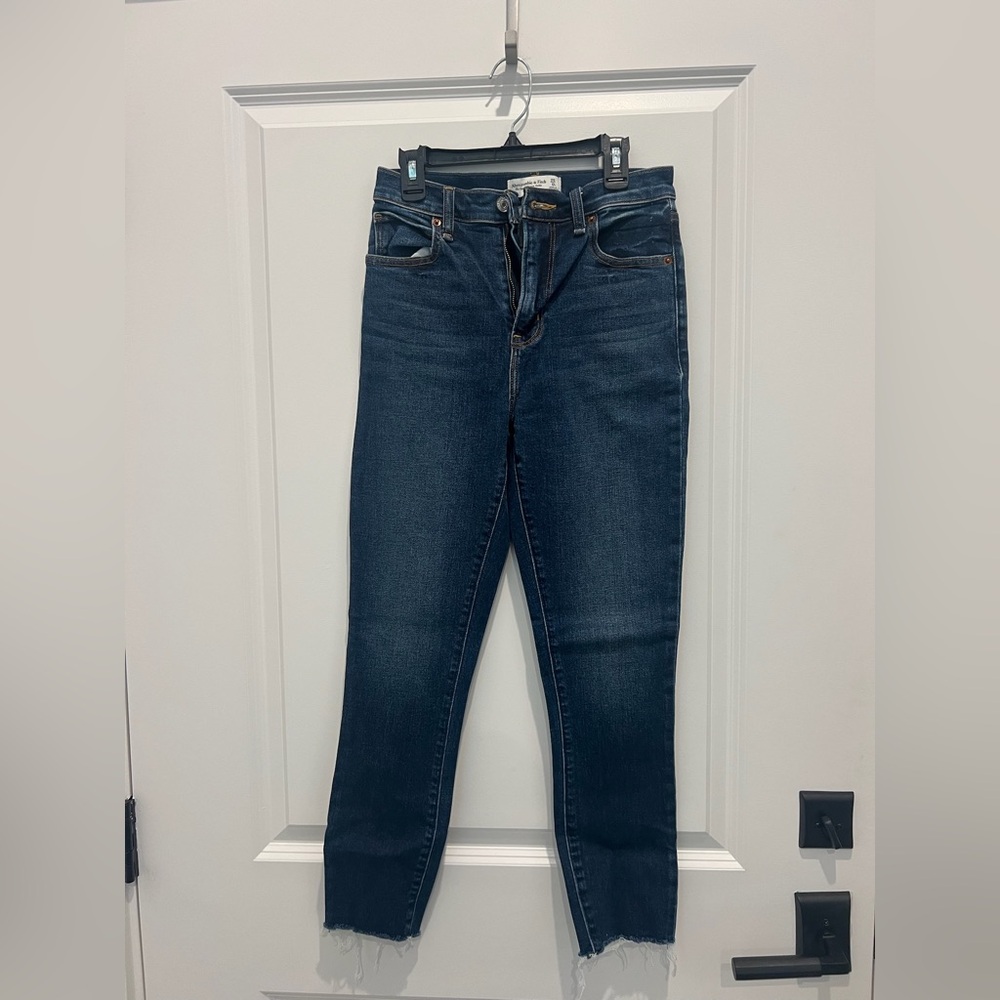 Abercrombie & Fitch The Super Skinny Ankle High Rise